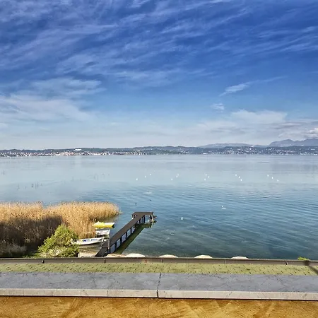 Hotel La Rondine Sirmione Exterior photo